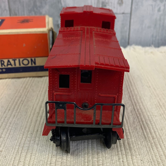 Vintage Lionel 6007 Plastic Cherry Red Caboose Train Car Large O Scale - Picture 3 of 6